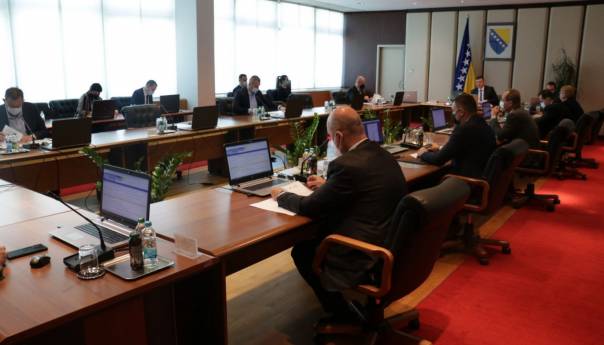Olakšani uslovi za ulazak u BiH, HDZ opet blokirao ukidanje viza za Saudijce
