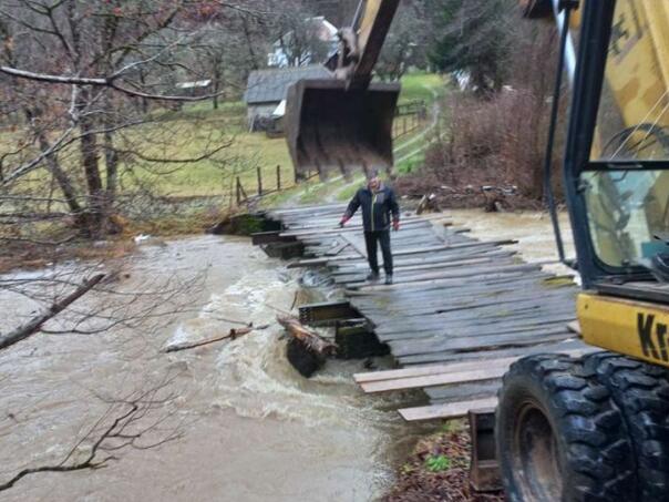 Opadaju vodostaji u Crnoj Gori, ali situacija i dalje teška