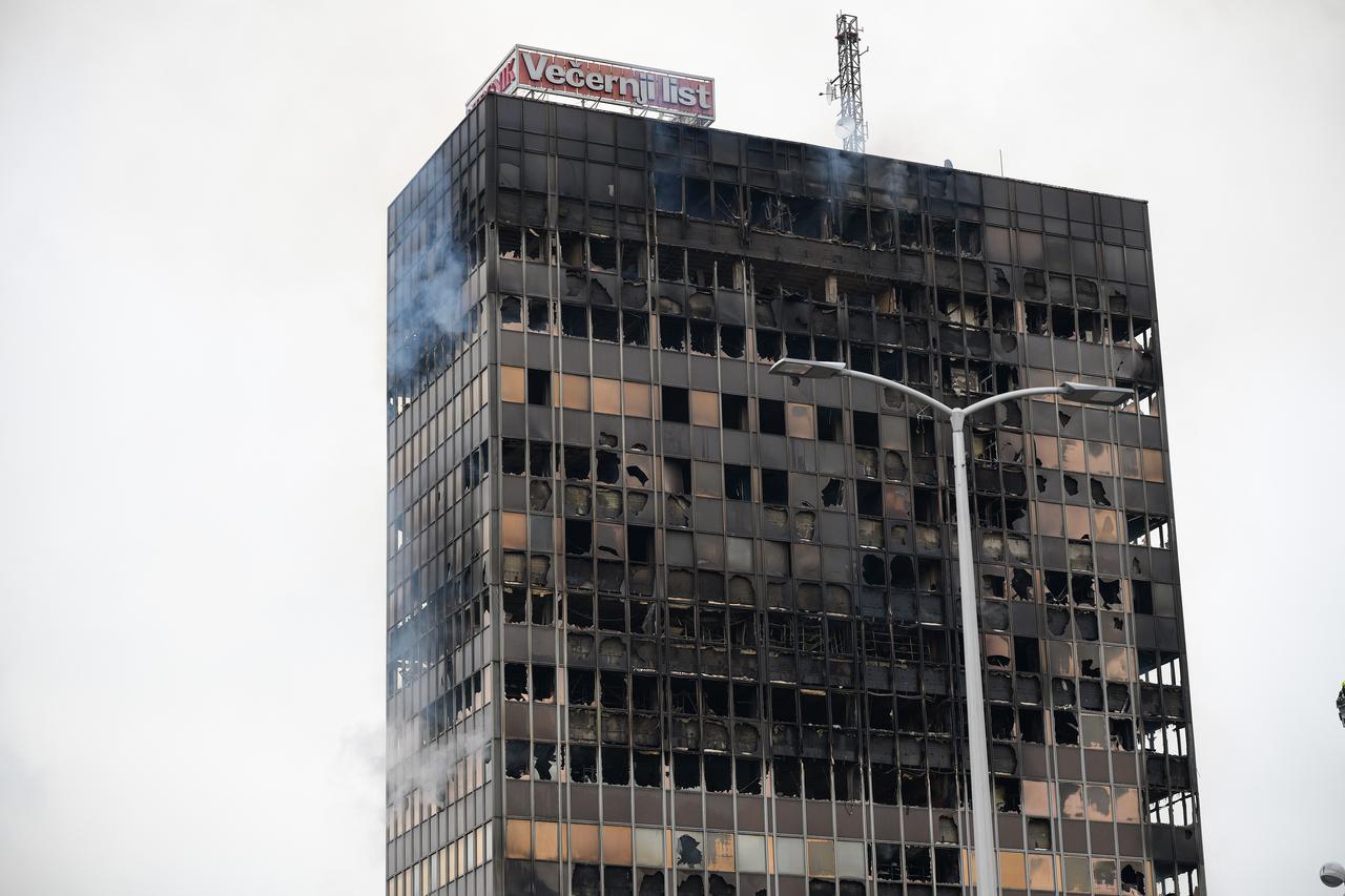 Opasnost od urušavanja Vjesnika mala, ali postoji