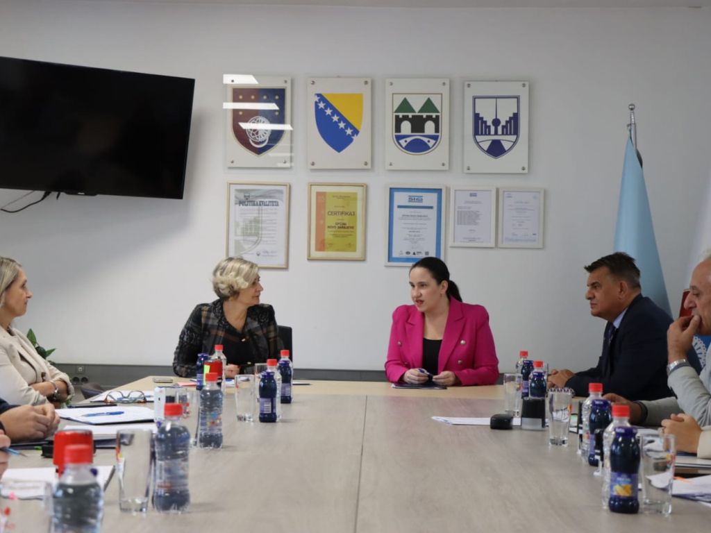 Općina Novo Sarajevo izdvaja 125.000 KM za škole: Evo kome ide novac