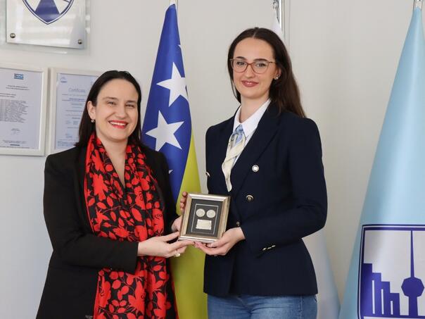 Općina Novo Sarajevo nagradila dobitnike Zlatne i Srebrene značke UNSA
