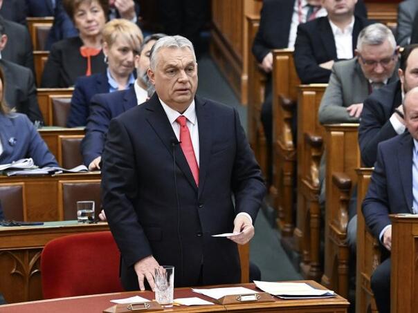 Orban: "Mađarskoj žele nametnuti proukrajinsku vladu"