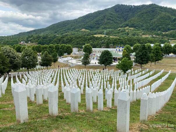 Oštra reakcija iz Kanade: Amnesty International negira genocid u Srebrenici?