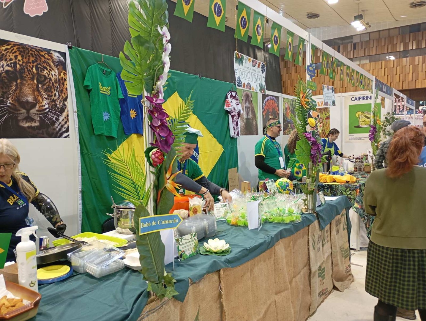 Otvoren Diplomatski zimski bazar u Skenderiji