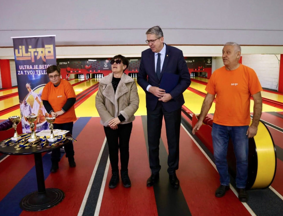 Otvoren Međunarodni kuglaški turnir za slijepe u Zetri