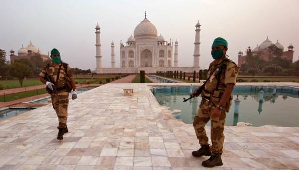 Otvoren nakon šest mjeseci: Kako izgleda obilazak Taj Mahala u pandemiji