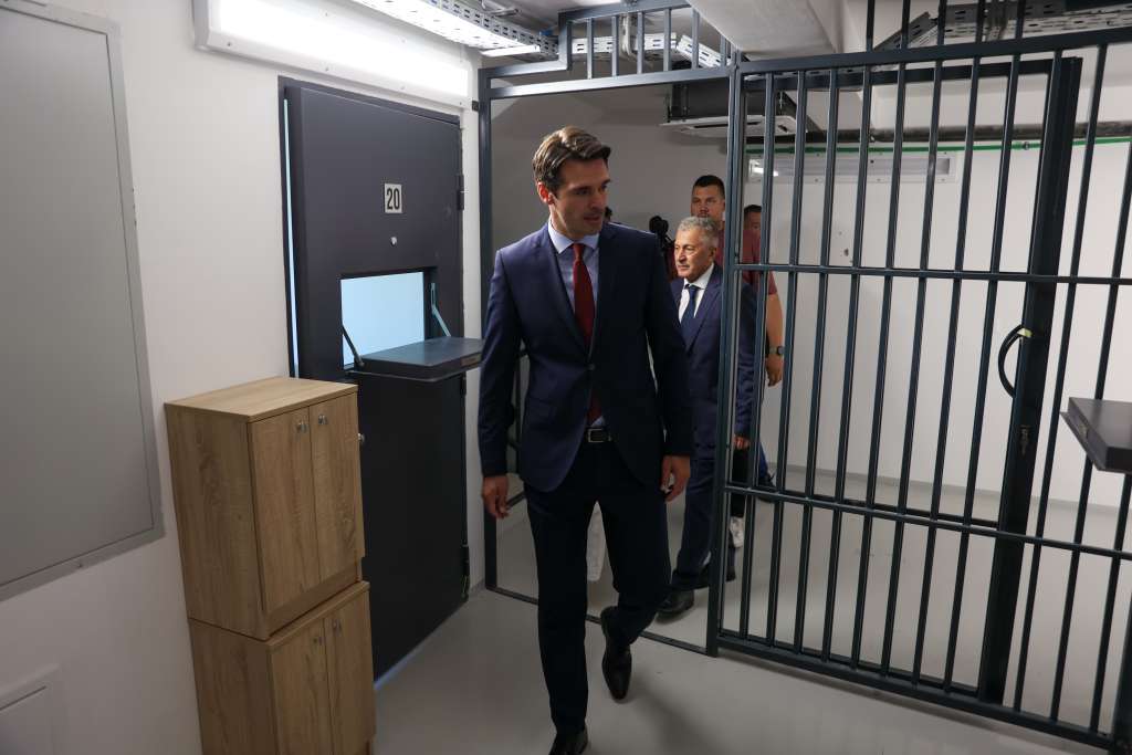 Otvoren novi objekt zatvora na Igmanu, ministar prvi posjetilac