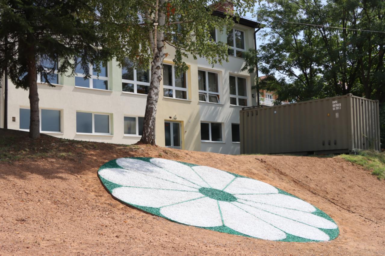 Otvoren Park sjećanja u OŠ “Behaudin Selmanović"