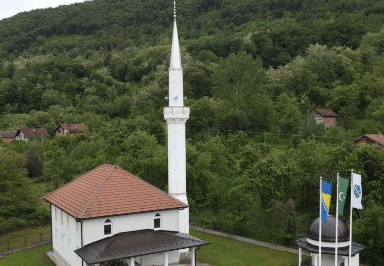 Otvorena još jedna obnovljena džamija Medžlisa Islamske zajednice Bratunac