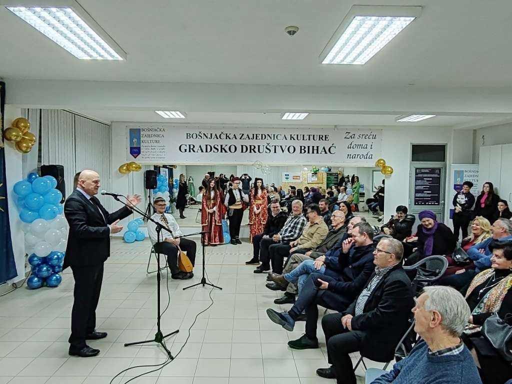 Otvorene nove prostorije Bošnjačke zajednice kulture u Bihaću