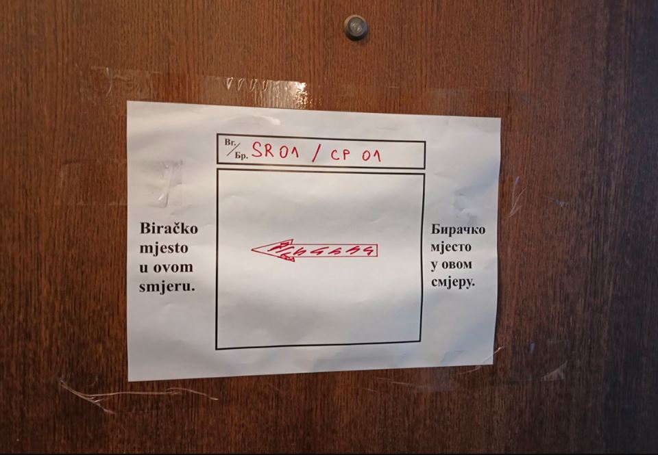 Otvoreno glasačko mjesto u Ambasadi BiH u Beogradu