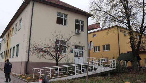 Pacijentica smrtno stradala u požaru na Klinici za plućne bolesti