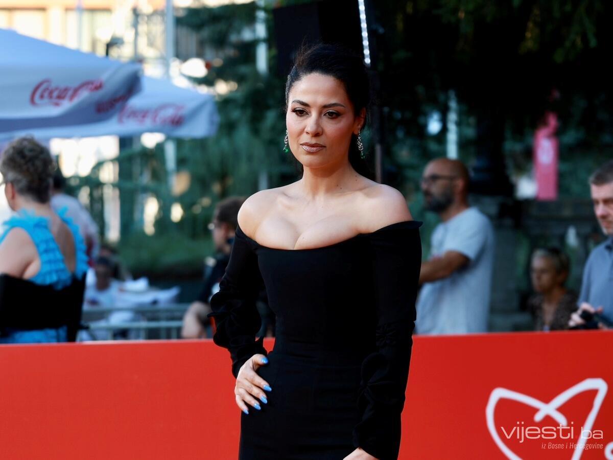 Palestinsko-libanska glumica Yasmine Al Massri stigla na SFF: "Volim te, Sarajevo"