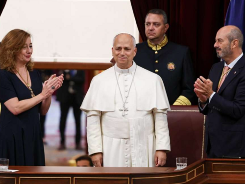 Papa Lav XIV upozorio protiv upotrebe vještačke inteligencije u sistemima naoružanja