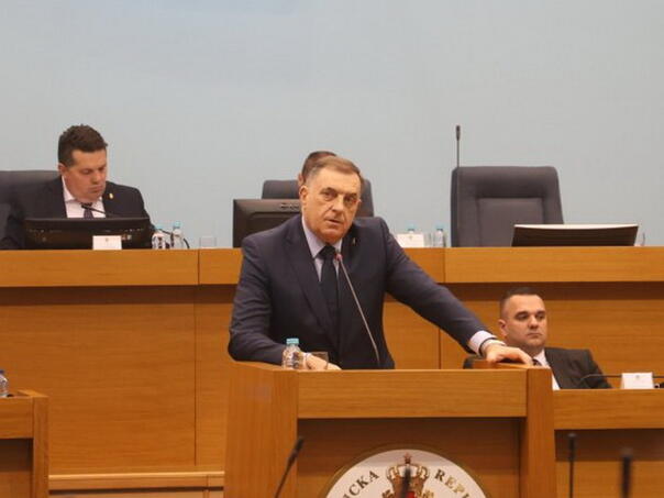 Paralelna stvarnost: Dodik tvrdi da Rubio nije bitan, pohvalio Željanu Zovko