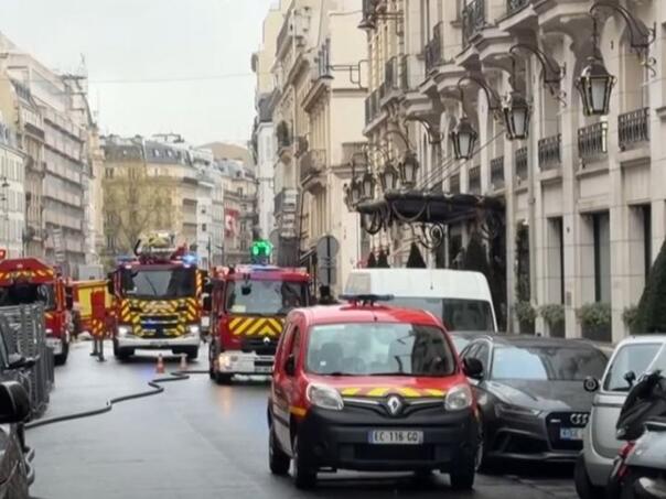 Pariz: Izbio požar u luksuznom hotelu, policija na terenu