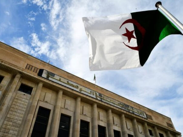 Parlament Alžira: Francuska mora odgovarati za kolonijalne zločine