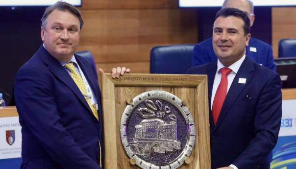 PAUL CRONIN - INVESTICIJA GODINE