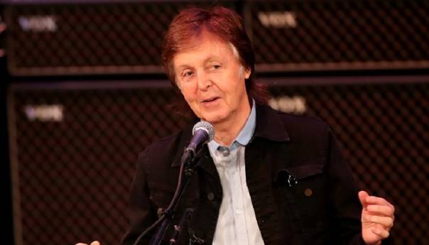Paul McCartney objavljuje vegetarijanski kuhar s receptima pokojne supruge
