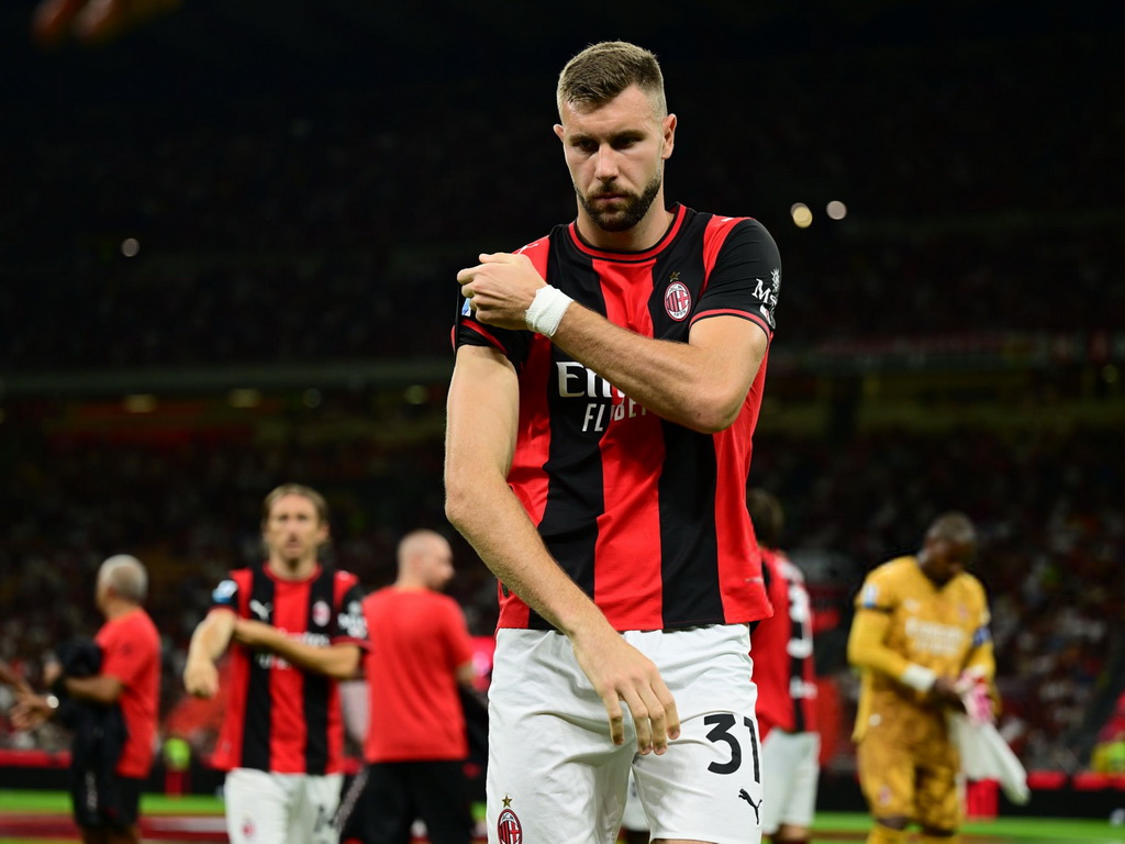 Pavlović produžio ugovor sa Milanom do 2031. godine