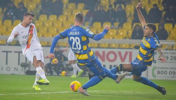 Pellegrini odveo Romu na megdan Juventusu