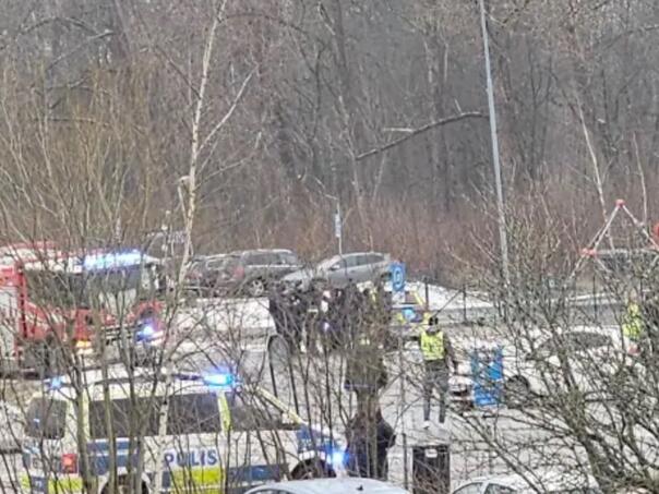 Pet osoba pogođeno u školi u Švedskoj?