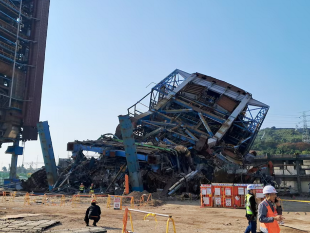 Pet osoba zarobljeno nakon urušavanja konstrukcije u elektrani u Južnoj Koreji