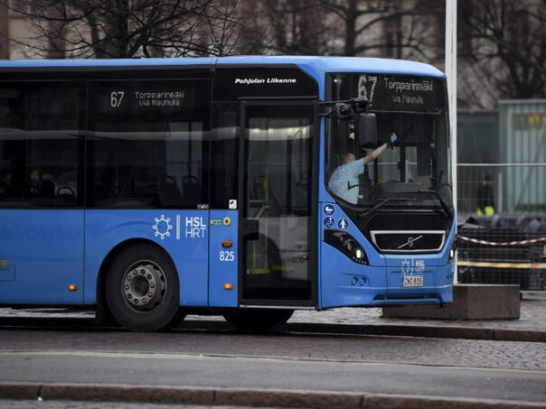 Pijan oteo autobus u Helsinkiju, pa se pohvalio: "Nisam napravio nijednu grešku"