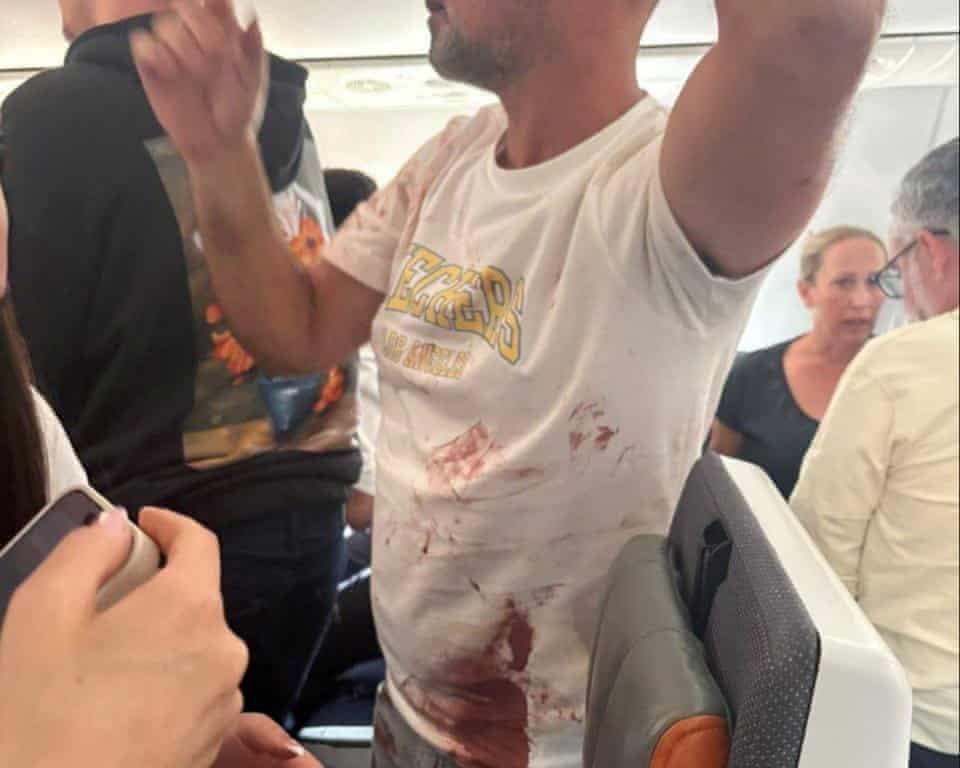 Pilot izbo kolegu i pokušao srušiti avion za Izrael