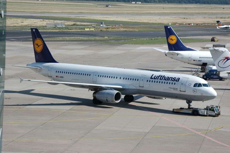 Piloti i kabinsko osoblje Lufthanse stupaju u štrajk