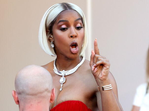 Pjevačica prekinula šutnju o incidentu u Cannesu, otkriveni detalji svađe sa zaštitarkom