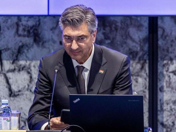 Plenković: Čelnici Srbije izmišljaju teze o Hrvatskoj