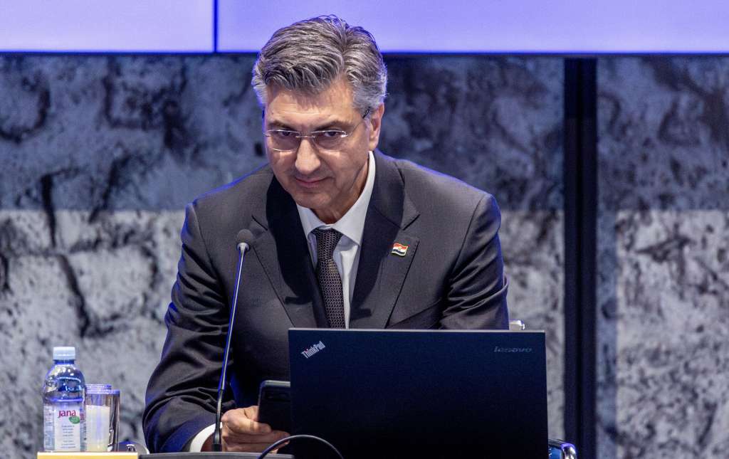 Plenković optužuje Milanovića da šteti vanjskopolitičkom imidžu Hrvatske