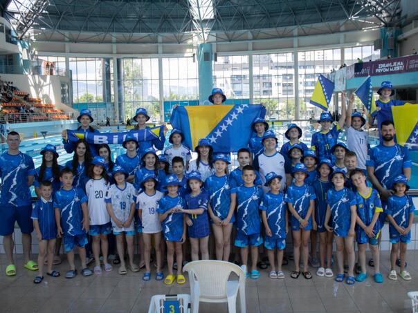 Plivačima Flippera 30 medalja na Državnom prvenstvu BiH