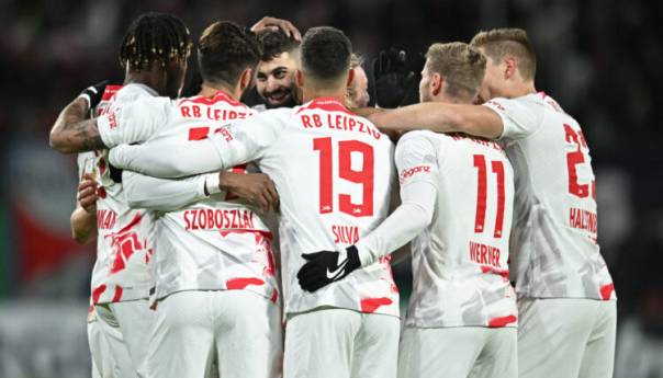 Pobjedu Leipziga zasjenila tužna vijest, cijeli stadion ostao u tišini