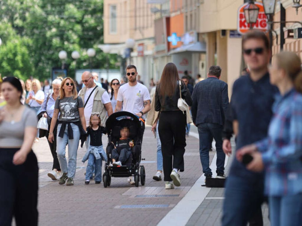 Počela isplata jednokratne pomoći od 100 i 150 KM za mlade