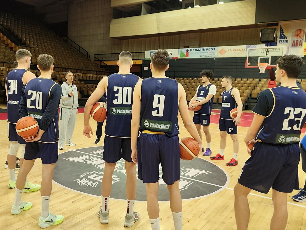 Počele pripreme: Košarkaši BiH trenirali u Mejdanu