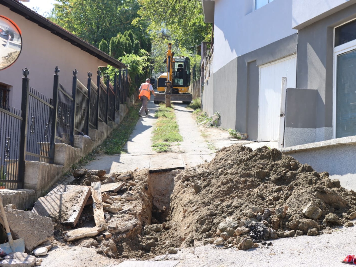 Počeli radovi na sanaciji klizišta u Milinkladskoj ulici