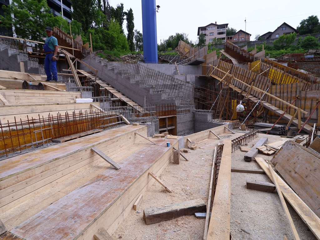 Počelo betoniranje južne tribine na Grbavici
