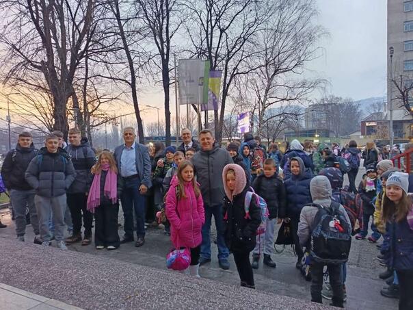 Počelo drugo polugodište za osnovce i srednjoškolce u ZDK