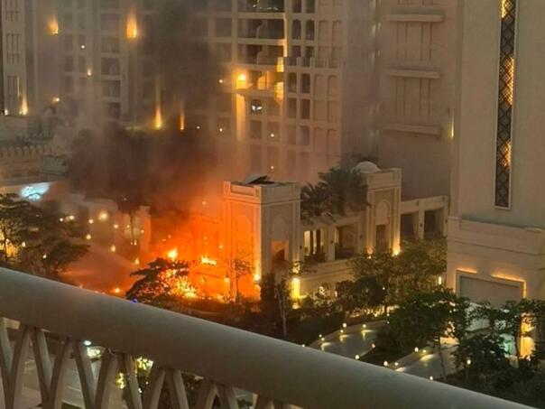 Pogledajte kako je iranski projektil pogodio luksuzni hotel u Dubaiju