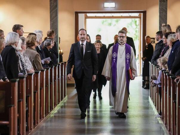 Pogledajte kako Norveška odaje počast preminulom kralju