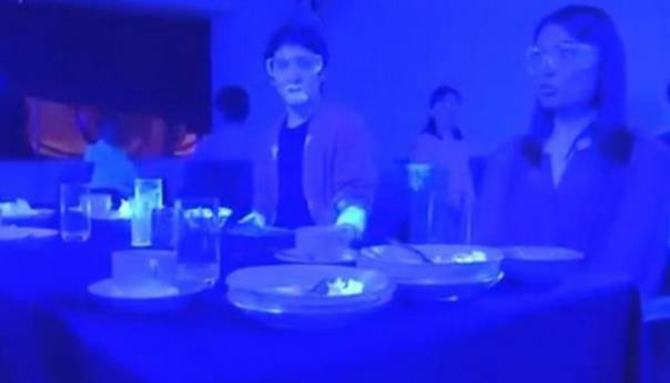 Pogledajte kako se koronavirus brzo širi u restoranu