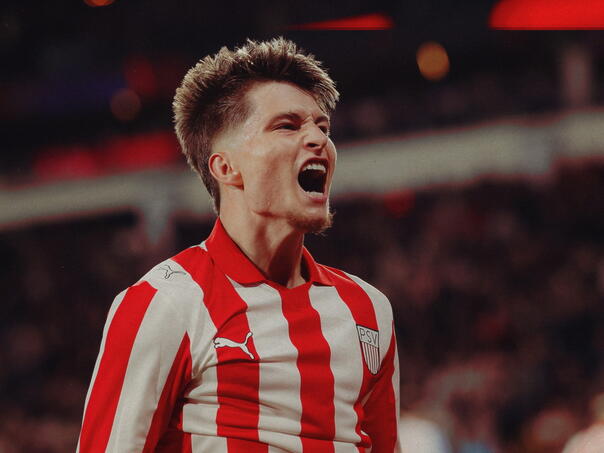 Pogledajte majstoriju Bajraktarevića: Kakav prodor i dribling za gol PSV-a