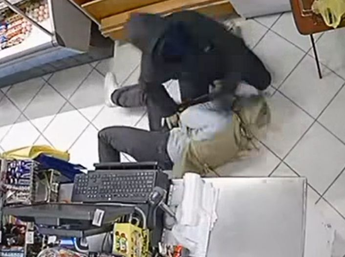 Pogledajte okršaj hrabre žene sa naoružanim pljačkašem u Mostaru