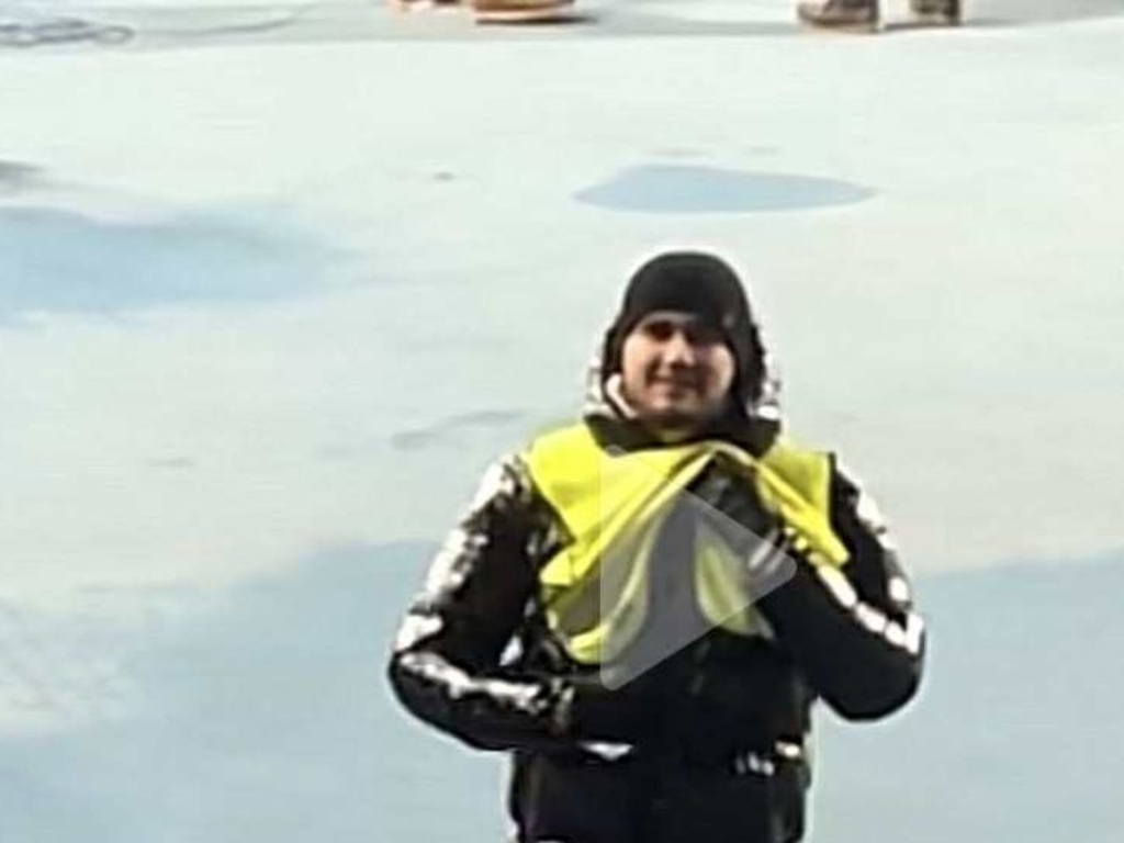 Pogledajte šta je zaštitar pokazao navijačima BiH na utakmici u Beču