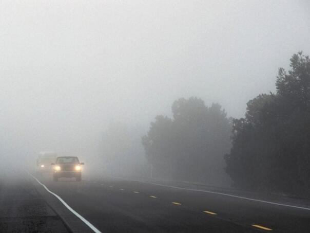 Pojačan oprez zbog magle i radova na putevima