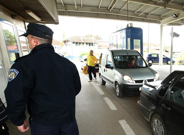 Pokrenuta istraga: Hrvatski carinik uzimao mito od državljanina Srbije?