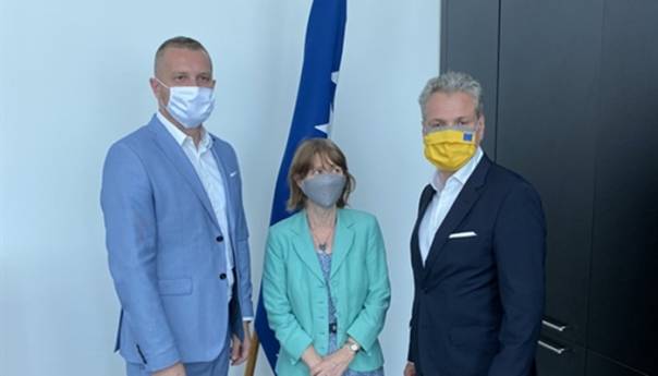 Pokrenuto pitanje nužnosti usvajanja Strategije za procesuiranje ratnih zločina