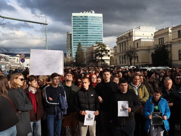 Pokret "Reci dosta" ogradio se od protesta najavljenih za danas